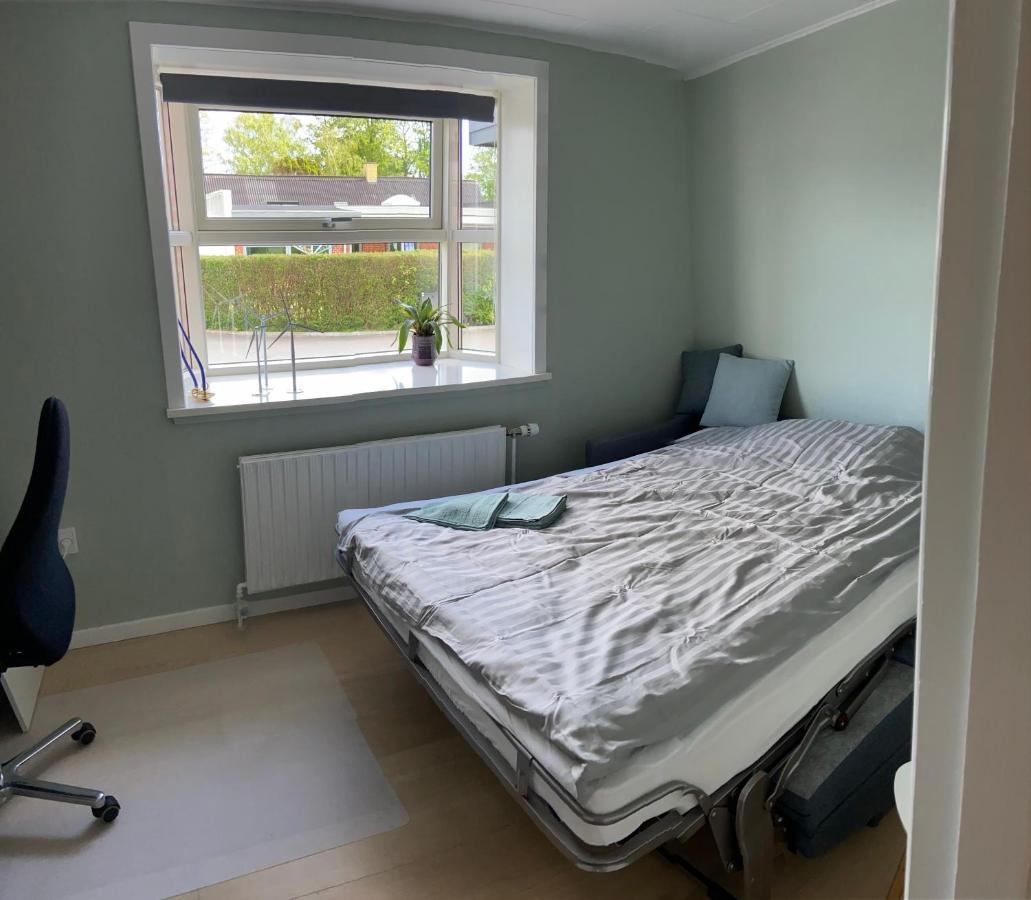 Fredelig Overnatning Ved Sundet Og Norrestrand So Horsens Exteriör bild